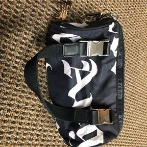 LeSportsac L.A.M.B Gwen Stefani wristlet